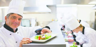 Cơ hội nghề nghiệp và phẩm chất cần có của nghề đầu bếp là gì?